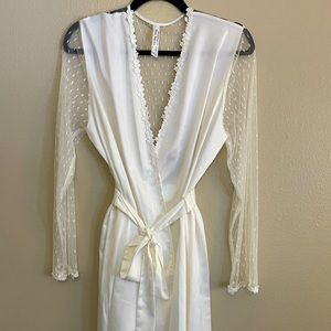 White Robe/Bridal Robe